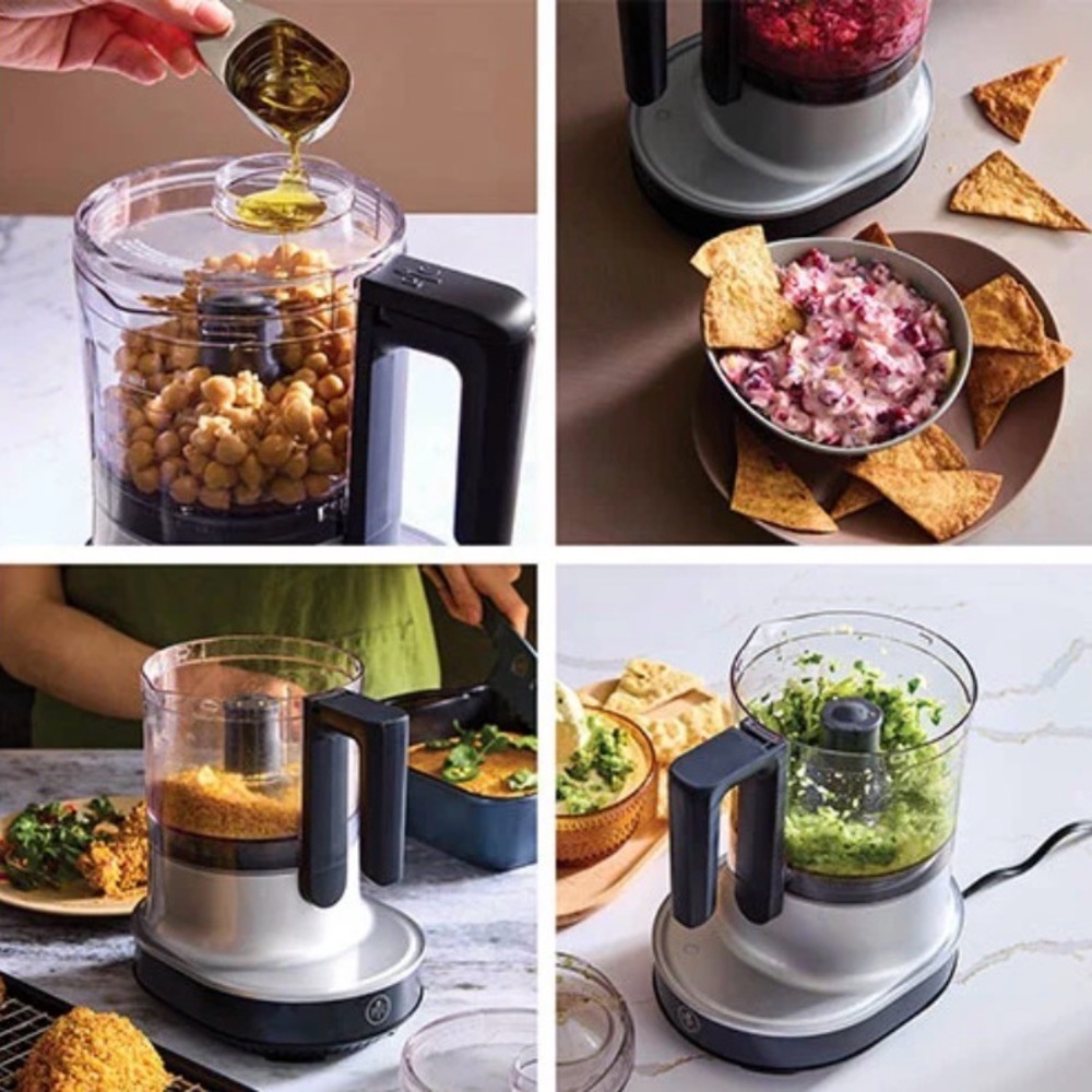 FREE SHIPPING! NEW! Save time with this pampered Chef Food Processor! NEVER USED
